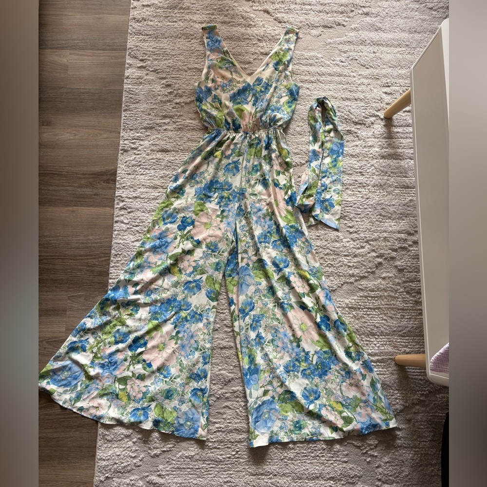 Love Colette Garden Party floral wide-leg jumpsuit Size S - Picture 2 of 6